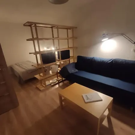 Utulny Bytik Iba 5 Minut Od Historickeho Centra Rimavska Sobota