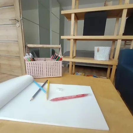 Utulny Bytik Iba 5 Minut Od Historickeho Centra דירה *