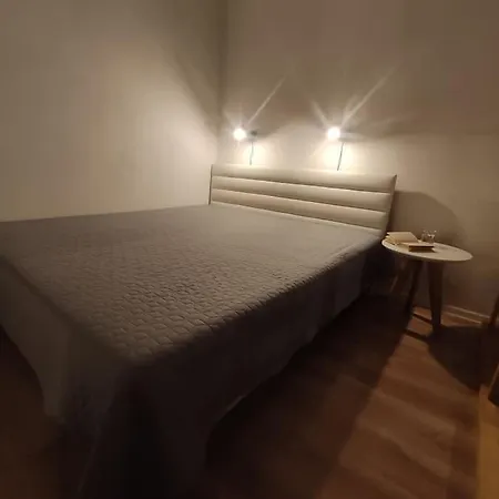 Utulny Bytik Iba 5 Minut Od Historickeho Centra 公寓 里马夫斯卡索博塔