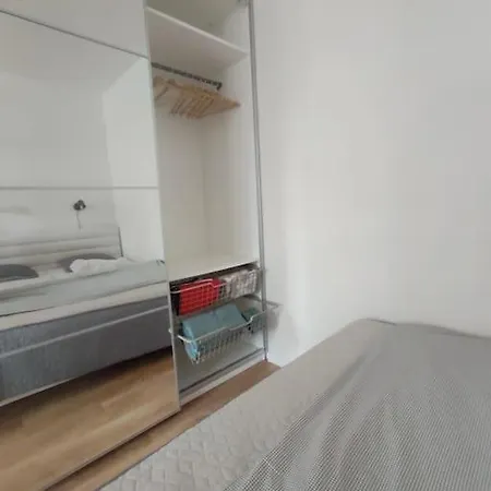 Utulny Bytik Iba 5 Minut Od Historickeho Centra