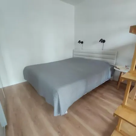 Utulny Bytik Iba 5 Minut Od Historickeho Centra רימאבסקה סובוטה