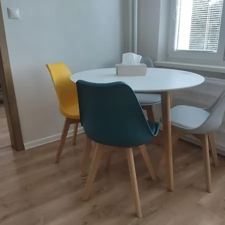 Utulny Bytik Iba 5 Minut Od Historickeho Centra דירה *