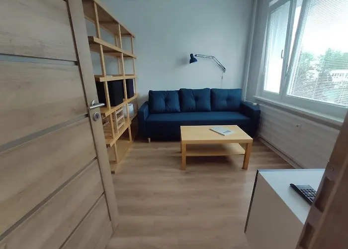 Utulny Bytik Iba 5 Minut Od Historickeho Centra *